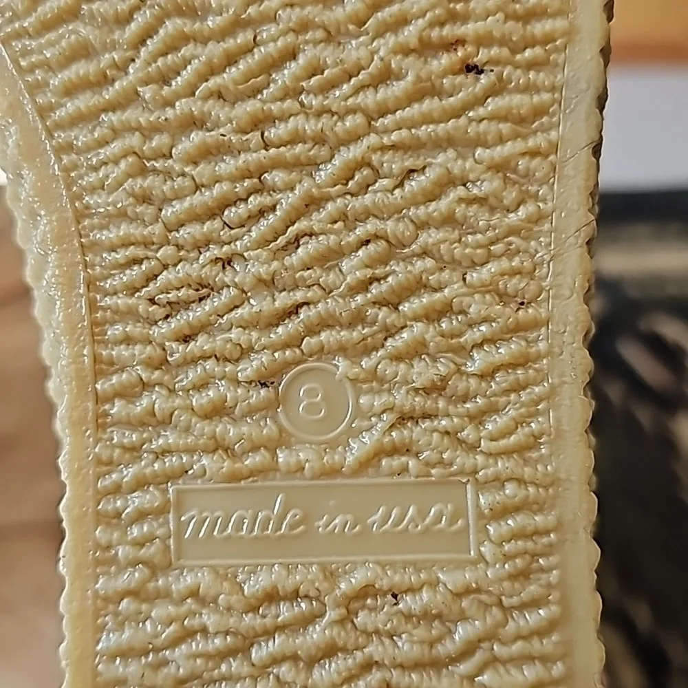 Vintage made in the USA winter boots Women's size 8 - Picture 15 of 15